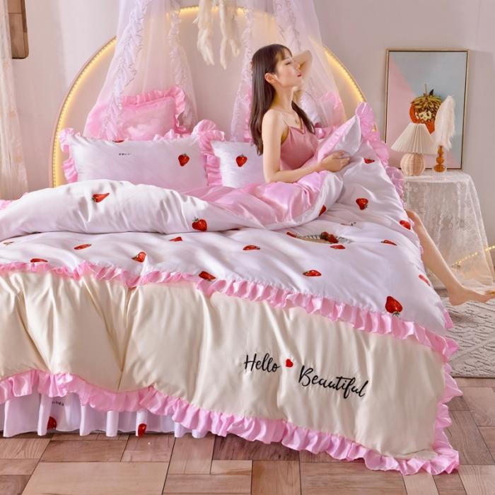 91家纺网 家纺一手货源 找家纺 绒世界 2020新款韩式床裙式水洗真丝绣花四件套 草莓-粉白