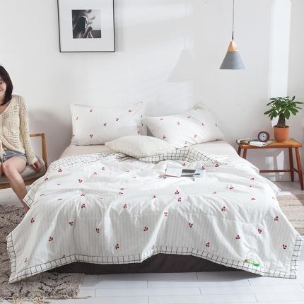 91家纺网 家纺一手货源 找家纺 莱宁被业 2021新款13070喷气印花全棉夏被 樱桃之夏