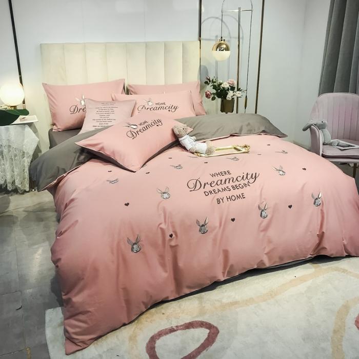 91家纺网 家纺一手货源 找家纺 眠帛家居 2020全棉绣花小清新四件套 伊凌豆沙