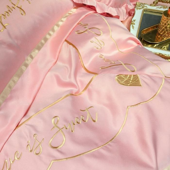 91家纺网 家纺一手货源 找家纺 眠帛家居 2020新款60水洗真丝刺绣心心相印四件套 粉色