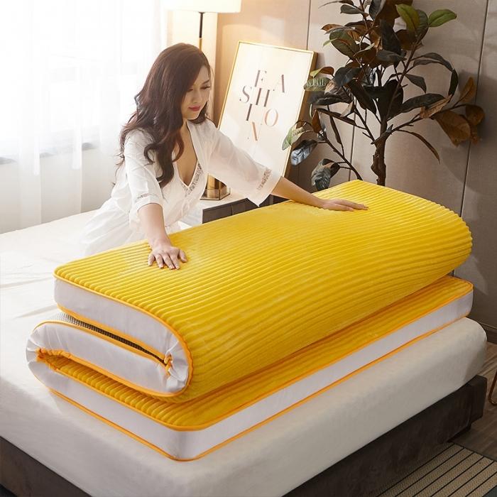 91家纺网 家纺一手货源 找家纺 欣罗兰垫业 2022三明治针织记忆棉床垫 纯黄