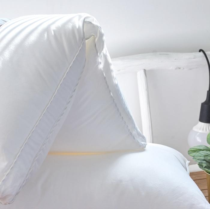 91家纺网 家纺一手货源 找家纺 方回家纺 80S纯棉贡缎立体枕芯