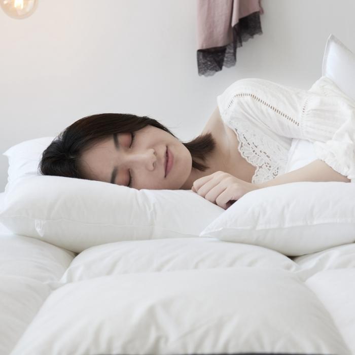 91家纺网 家纺一手货源 找家纺 方回家纺 2018新款纯棉云柔枕48*74cm