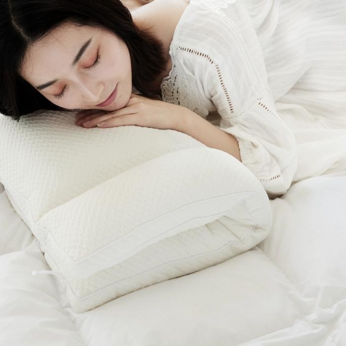 91家纺网 家纺一手货源 找家纺 方回 2022新款立体针织绒五分区枕48*74cm