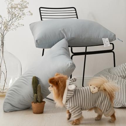 91家纺网 家纺一手货源 找家纺 微枕芯 2020新款莫兰迪高低三色羽丝绒枕头莫兰迪蓝色高枕