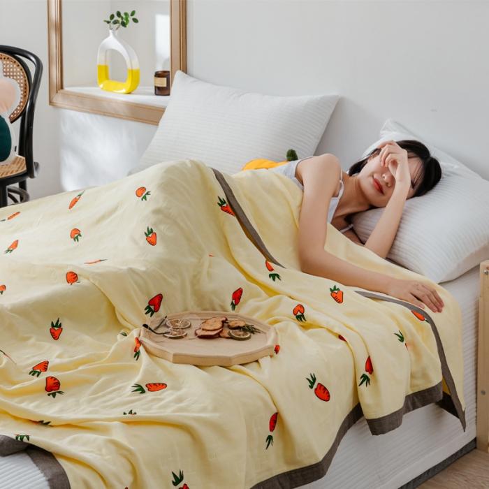 91家纺网 家纺一手货源 找家纺 朴尔植物印染全棉纱布毛巾被可机洗床单双人休闲盖毯夏被胡萝卜黄