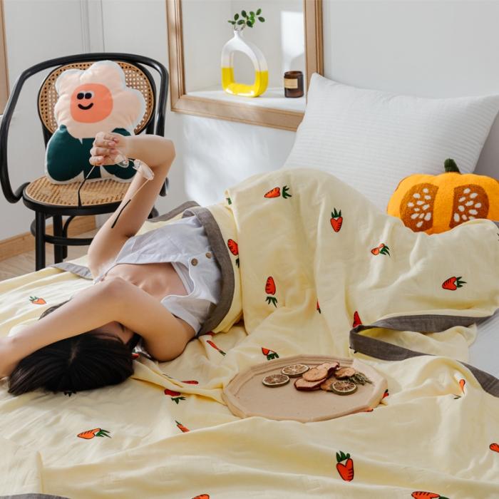 91家纺网 家纺一手货源 找家纺 朴尔植物印染全棉纱布毛巾被可机洗床单双人休闲盖毯夏被胡萝卜黄