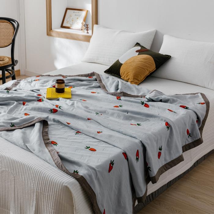 91家纺网 家纺一手货源 找家纺 朴尔植物印染全棉纱布毛巾被可机洗床单双人休闲盖毯夏被胡萝卜灰