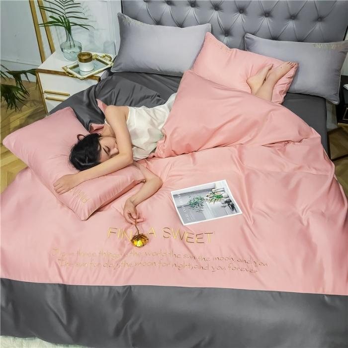 91家纺网 家纺一手货源 找家纺 润缦 2020新款水洗真丝四件套双拼系列 浅豆沙+绅士灰