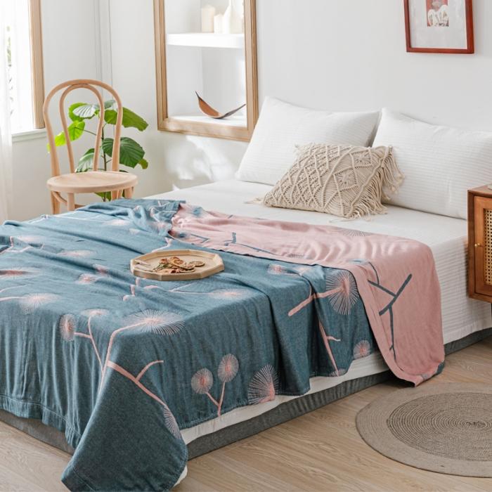 91家纺网 家纺一手货源 找家纺 朴尔 2020年新款冰感竹纤维毛巾被 漫舞-粉绿色