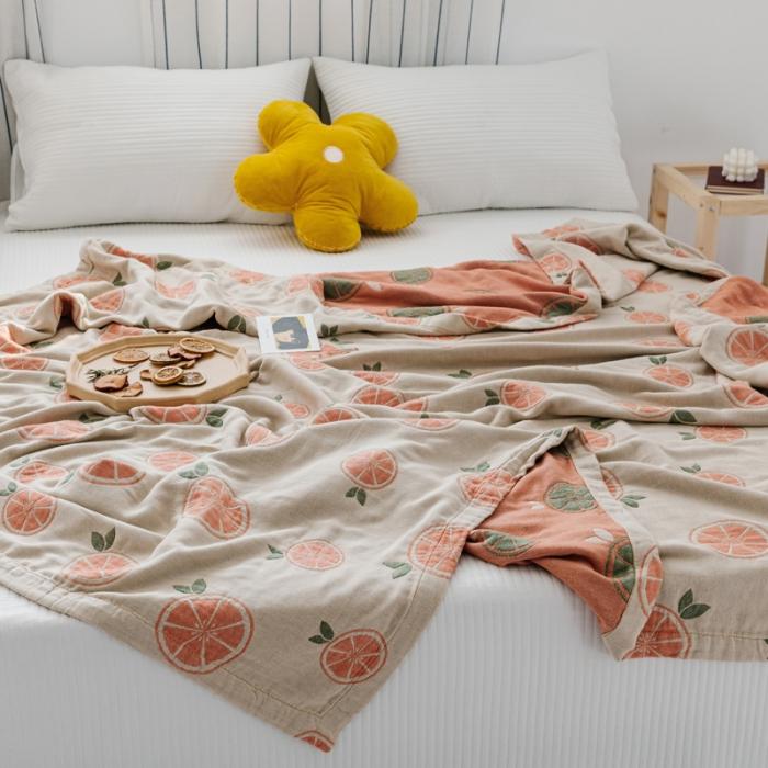 91家纺网 家纺一手货源 找家纺 朴尔 2020年新款水果系列四层纱布毛巾被 半颗柠檬-浅驼