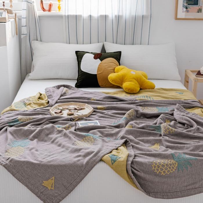 91家纺网 家纺一手货源 找家纺 朴尔 2020年新款水果系列四层纱布毛巾被 菠萝与三角-黄咖