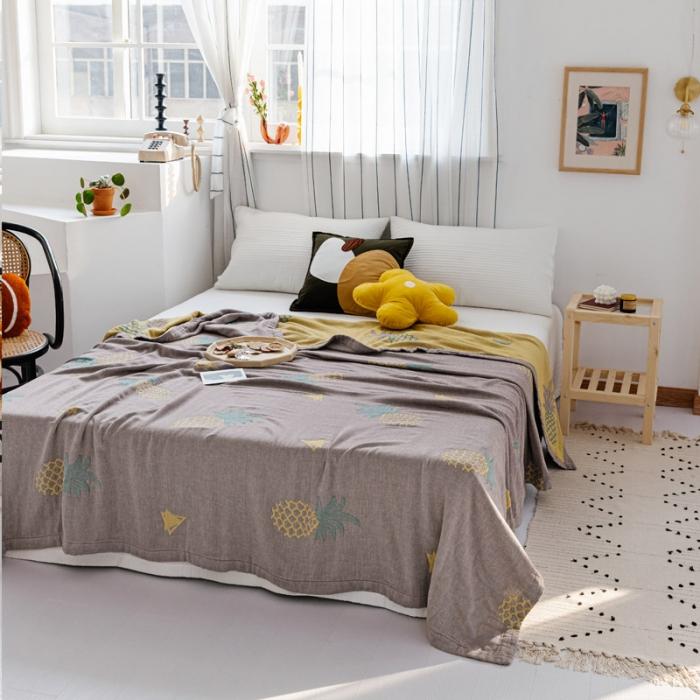 91家纺网 家纺一手货源 找家纺 朴尔 2020年新款水果系列四层纱布毛巾被 菠萝与三角-黄咖