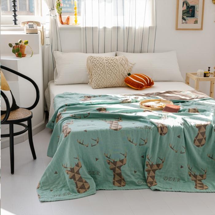 91家纺网 家纺一手货源 找家纺 朴尔 2020年新款水果系列四层纱布毛巾被 鹿图腾-绿