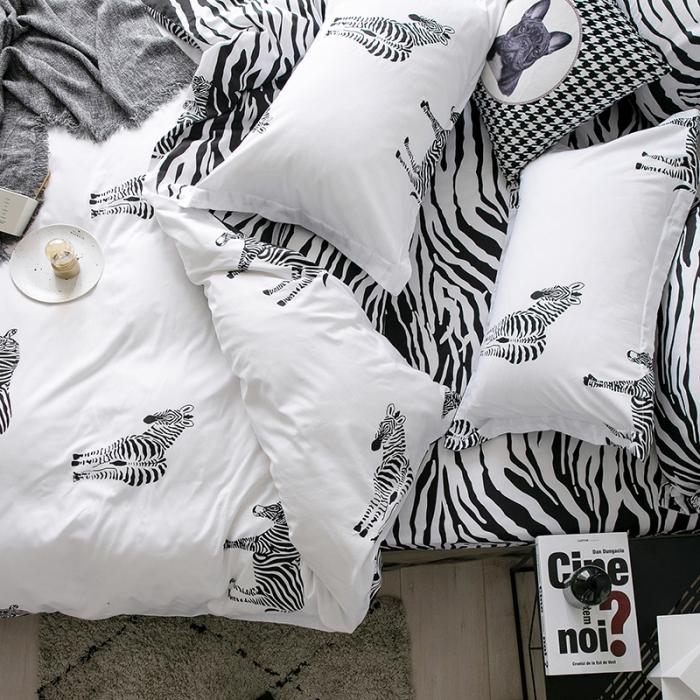 91家纺网 家纺一手货源 找家纺 艾佳  2025新款全棉经典黑白四件套床单款 斑马