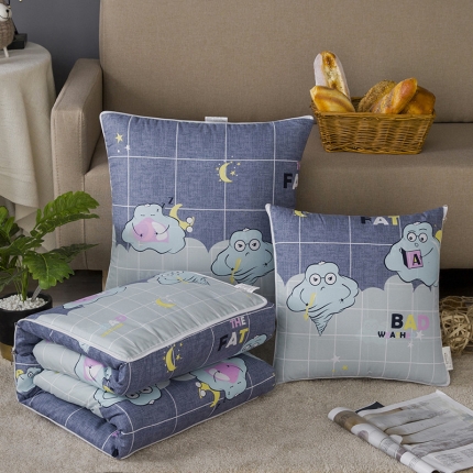 宝马家纺 2022年精梳棉抱枕被 温馨夜空