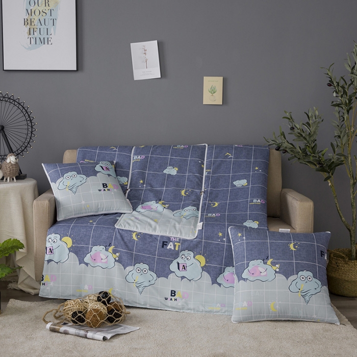 91家纺网 家纺一手货源 找家纺 宝马家纺 2022年精梳棉抱枕被 温馨夜空