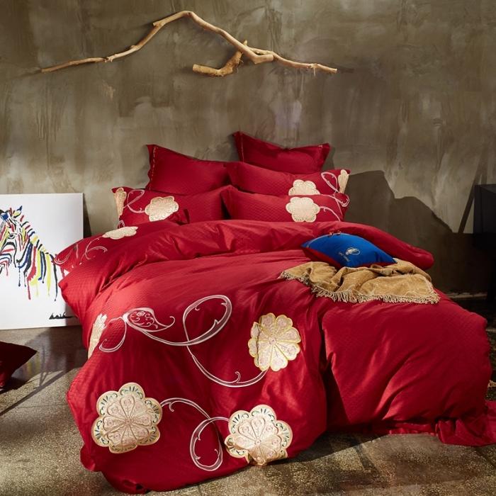 91家纺网 家纺一手货源 找家纺 玉雅家纺 2025新款全棉提花加绣花四件套多件套 静待花开