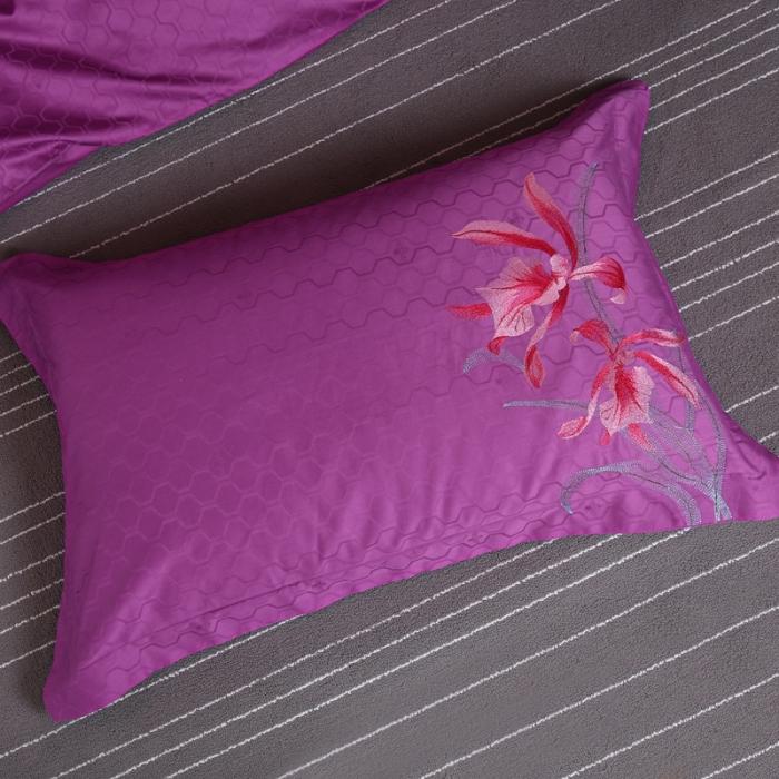 91家纺网 家纺一手货源 找家纺 玉雅家纺 2025新款全棉提花加绣花四件套多件套 镜月水花