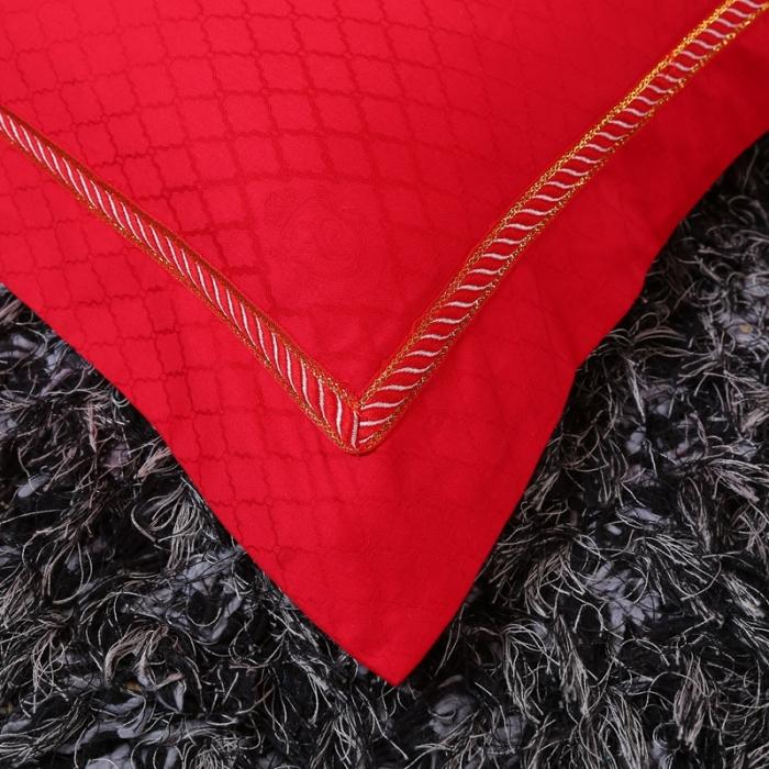 91家纺网 家纺一手货源 找家纺 玉雅家纺 2025新款全棉提花加绣花四件套多件套 一见钟情