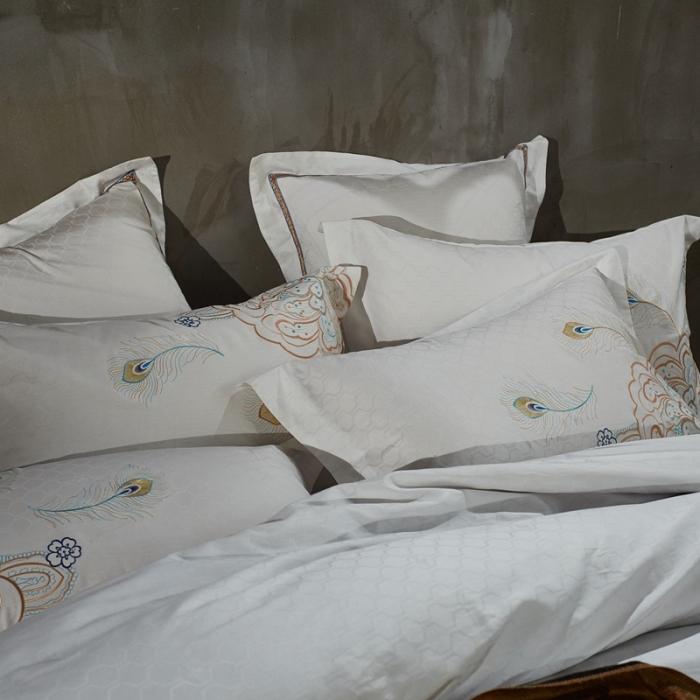 91家纺网 家纺一手货源 找家纺 玉雅家纺 2025新款全棉提花加绣花四件套多件套 伊人花香