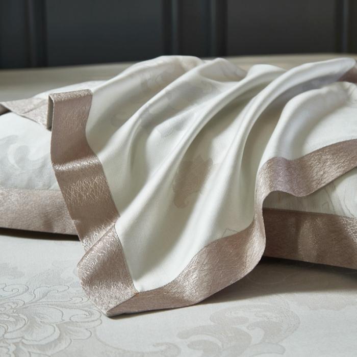 91家纺网 家纺一手货源 找家纺 威克凯丽2021年春夏新品纯竹纤维软凉席三件套莱奥