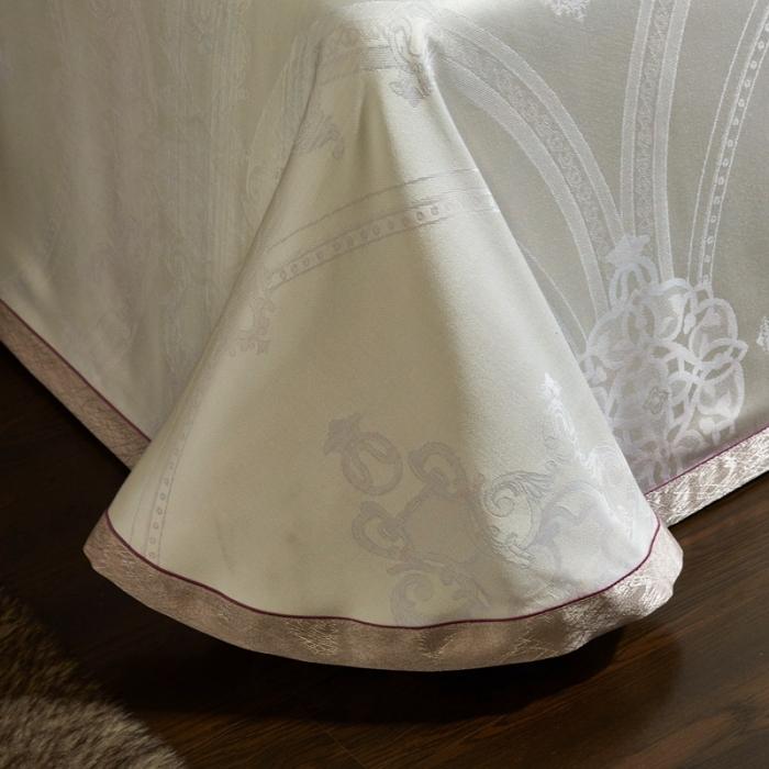 91家纺网 家纺一手货源 找家纺 威克凯丽2021年春夏新品纯竹纤维软凉席三件套休斯顿