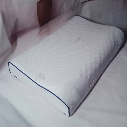 91家纺网 家纺一手货源 找家纺 桐格乳胶2023年天然负离子乳胶枕颗粒按摩款【含内外套】