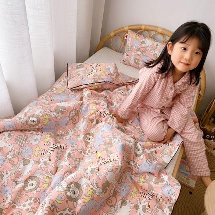 91家纺网 家纺一手货源 找家纺 星期八 2020新款全棉13372夏被两件套 动物狂欢