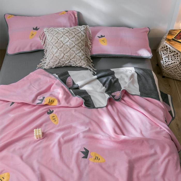 91家纺网 家纺一手货源 找家纺 朴尔2020新款时尚六层全棉纱布盖毯夏季毛巾被农场胡萝卜-粉