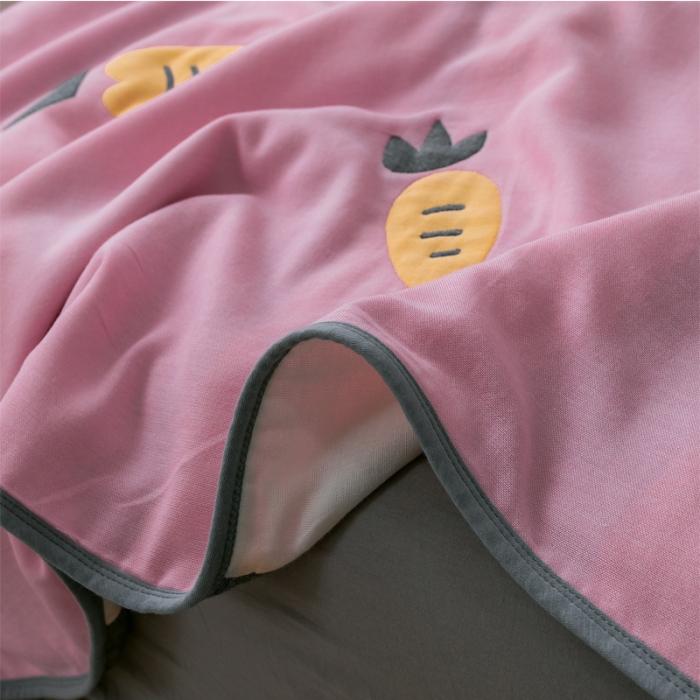 91家纺网 家纺一手货源 找家纺 朴尔2020新款时尚六层全棉纱布盖毯夏季毛巾被农场胡萝卜-粉