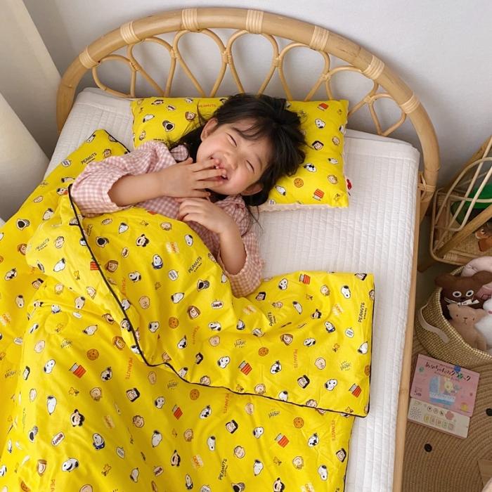 91家纺网 家纺一手货源 找家纺 星期八 2020新款全棉13372夏被两件套 史努比黄