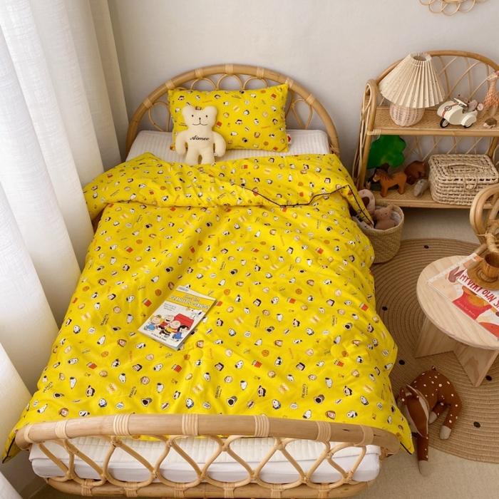 91家纺网 家纺一手货源 找家纺 星期八 2020新款全棉13372夏被两件套 史努比黄