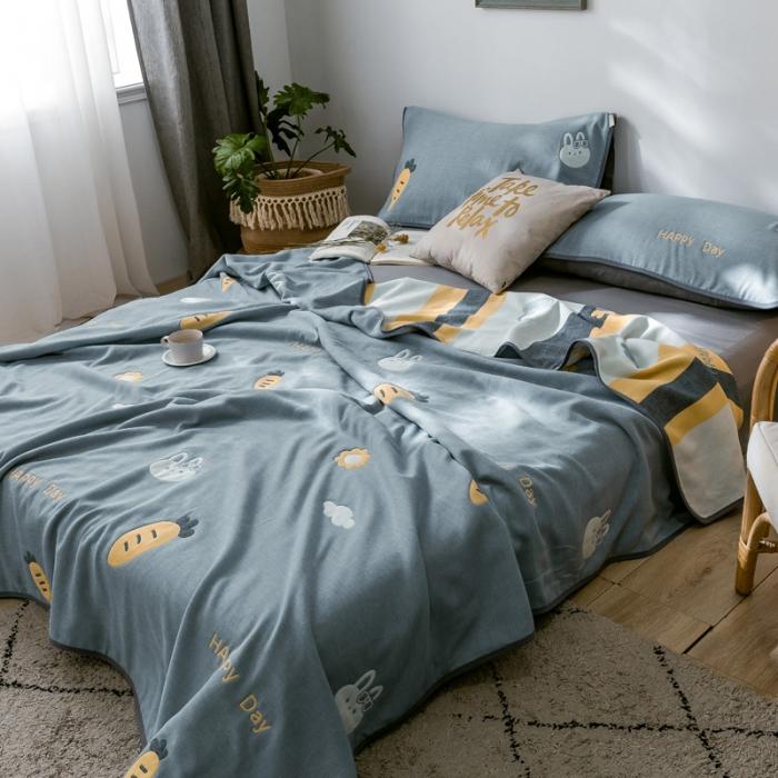 91家纺网 家纺一手货源 找家纺 朴尔2020新款时尚六层全棉纱布盖毯夏季毛巾被兔与胡萝卜-蓝