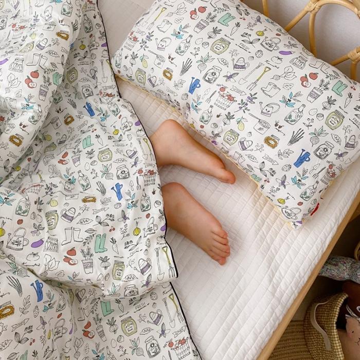 91家纺网 家纺一手货源 找家纺 星期八 2020新款全棉13372夏被两件套 涂鸦