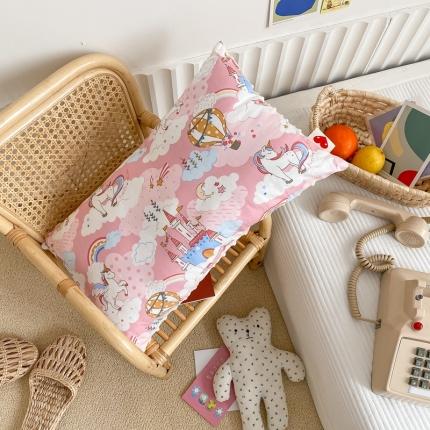 91家纺网 家纺一手货源 找家纺 星期八 2020新款春夏超ins豆豆枕枕芯 独角马