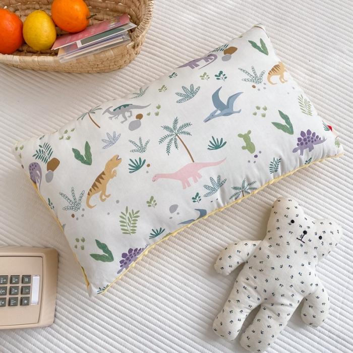 91家纺网 家纺一手货源 找家纺 星期八 2020新款春夏超ins豆豆枕枕芯 小恐龙