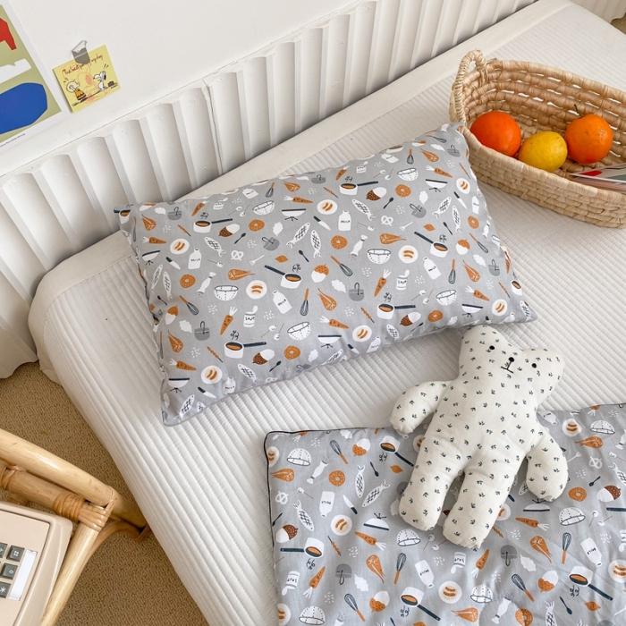 91家纺网 家纺一手货源 找家纺 星期八 2020新款春夏超ins豆豆枕枕芯 小食记