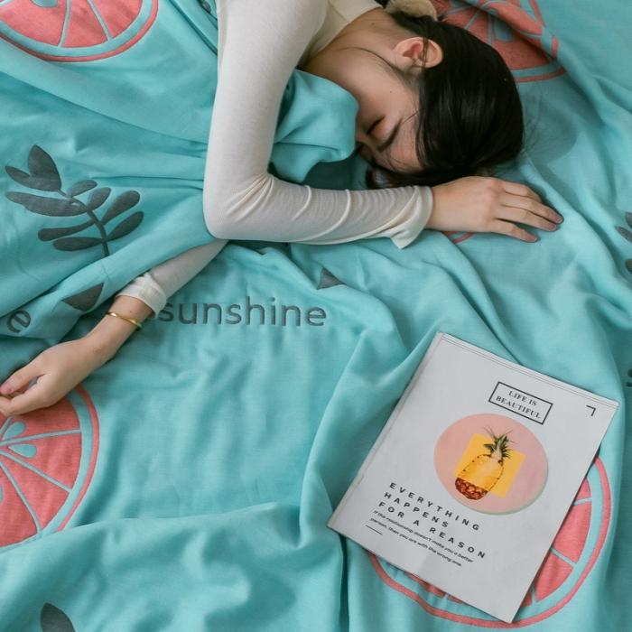 91家纺网 家纺一手货源 找家纺 朴尔2020新款时尚六层全棉纱布盖毯夏季毛巾被 阳光甜橙-绿