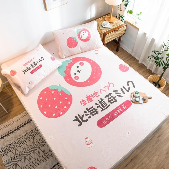 91家纺网 家纺一手货源 找家纺 懒猫 2020新款大版冰丝凉席 草莓大福