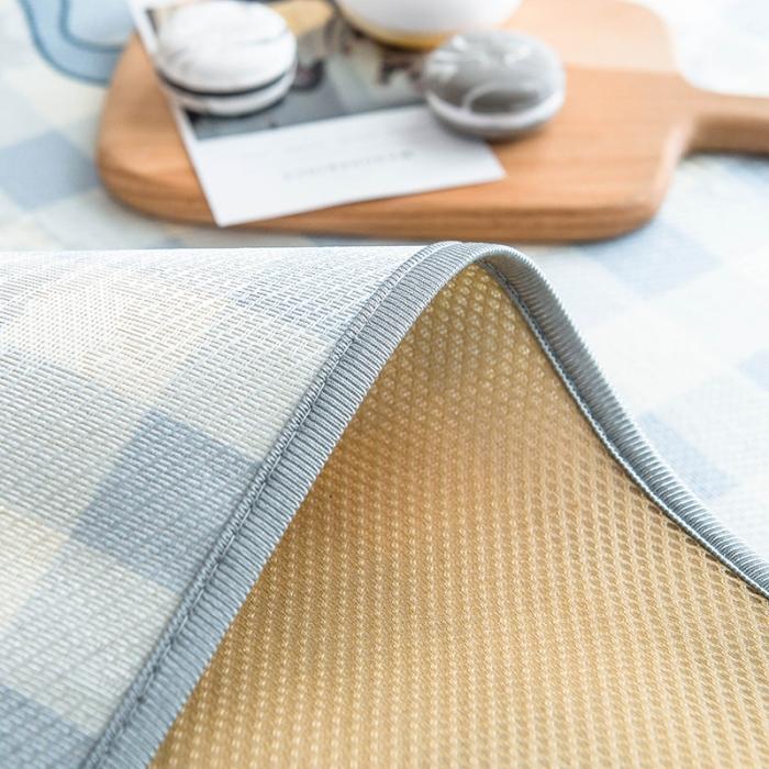 91家纺网 家纺一手货源 找家纺 懒猫 2020新款大版冰丝凉席 草莓物语