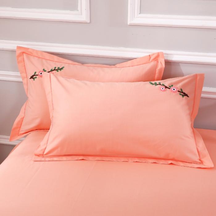 91家纺网 家纺一手货源 找家纺 13372田园风全棉毛巾绣四件套纯棉绣花全棉刺绣桃花朵朵玉色