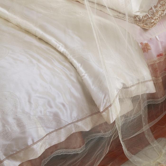 91家纺网 家纺一手货源 找家纺 迷仙巢 2021新款蚊帐C01紫色风铃系列 米黄