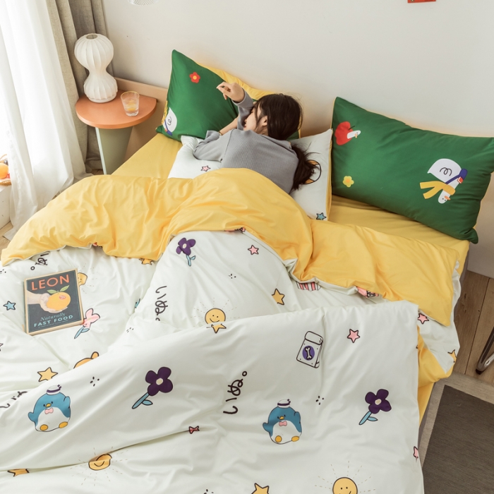 91家纺网 家纺一手货源 找家纺 爱缦 2020日系针织棉数码小版印花四件套 baby小熊