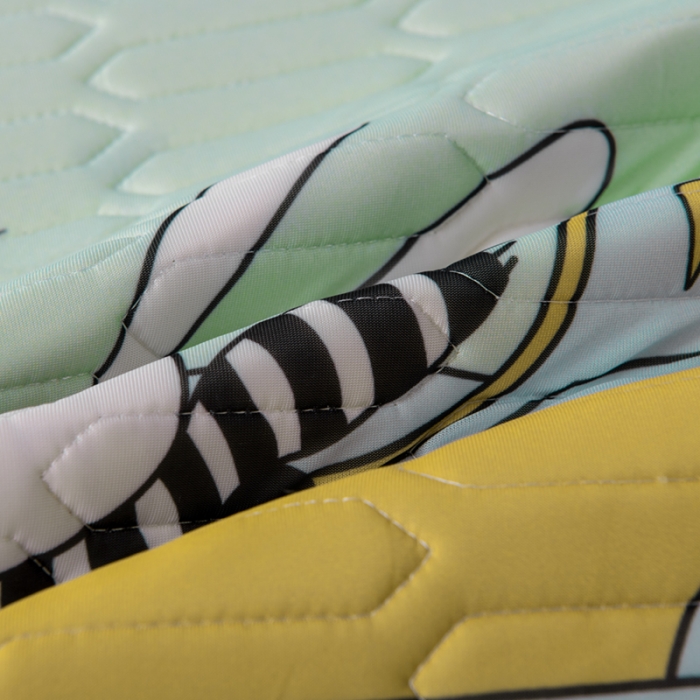 91家纺网 家纺一手货源 找家纺 小芽 2024新款儿童冰感丝乳胶凉席床款 疯狂的飞行员