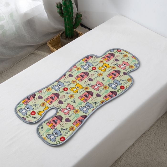 91家纺网 家纺一手货源 找家纺 小芽 2024新款儿童冰感丝乳胶凉席推车款 泰迪熊