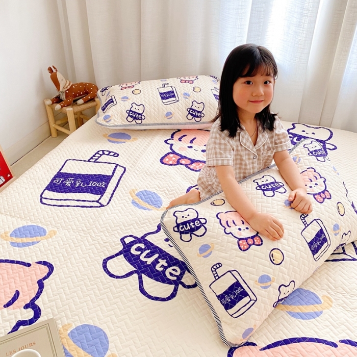 91家纺网 家纺一手货源 找家纺 萝莉家纺 数码印花水洗空调软席三件套（可爱乳）