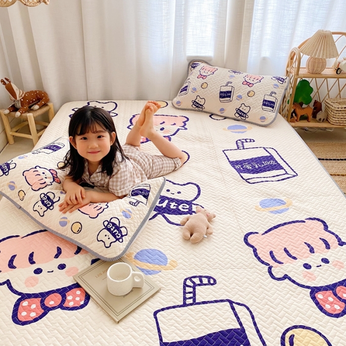 91家纺网 家纺一手货源 找家纺 萝莉家纺 数码印花水洗空调软席三件套（可爱乳）