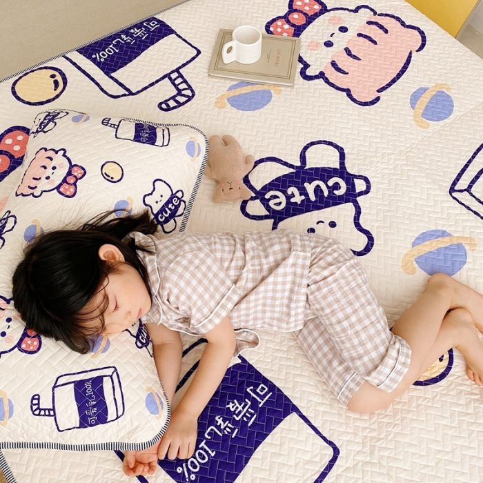 91家纺网 家纺一手货源 找家纺 萝莉家纺 数码印花水洗空调软席三件套（可爱乳）