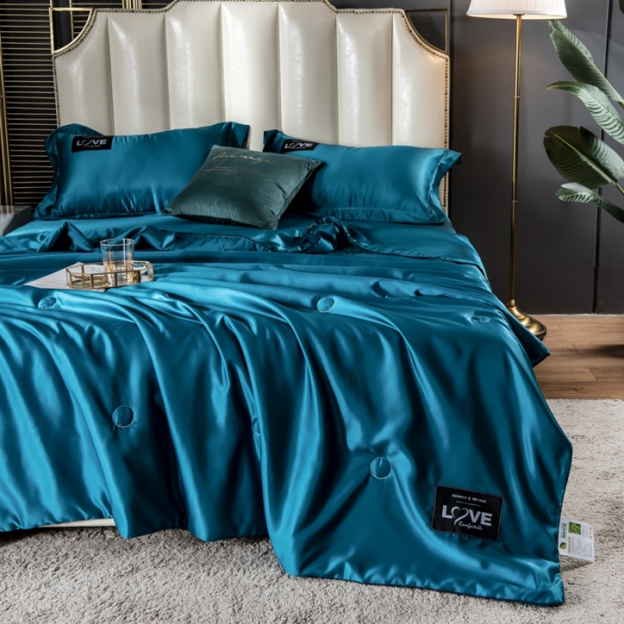 91家纺网 家纺一手货源 找家纺 丽莱美家纺2024爆款天丝夏被 孔雀蓝